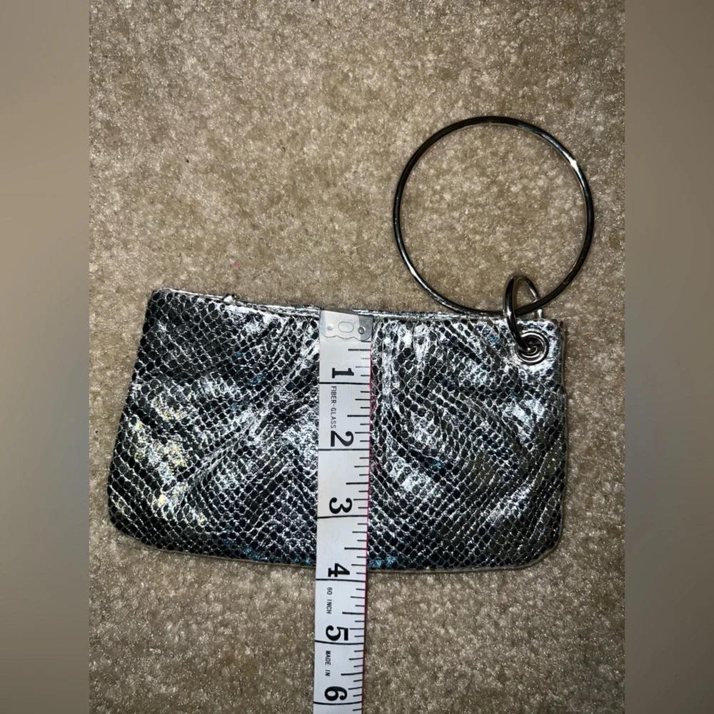 Silver Snake Skin Pattern Keychain Wallet